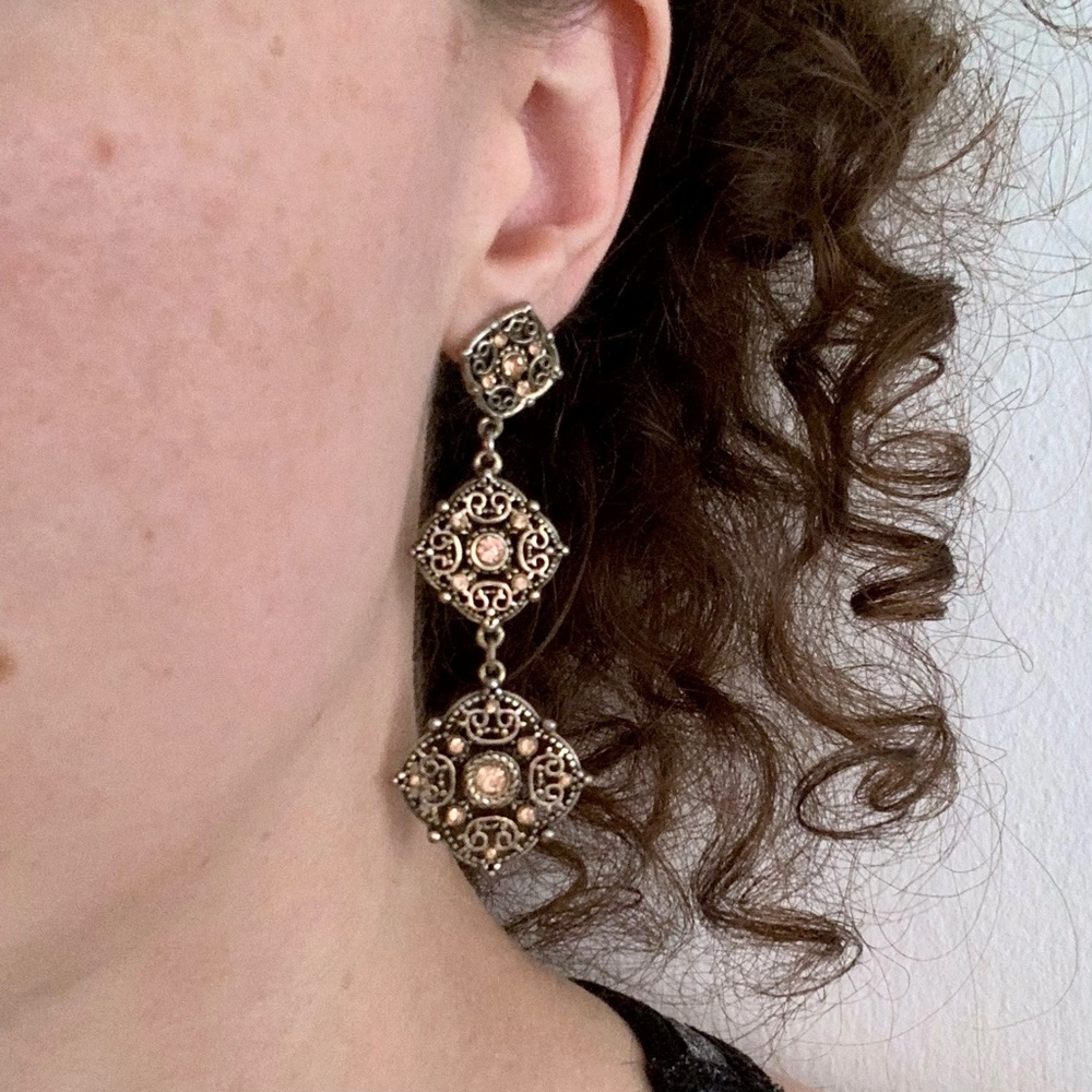 Ornate tiered earrings regency peach gold prom grandma wedding old money flapper